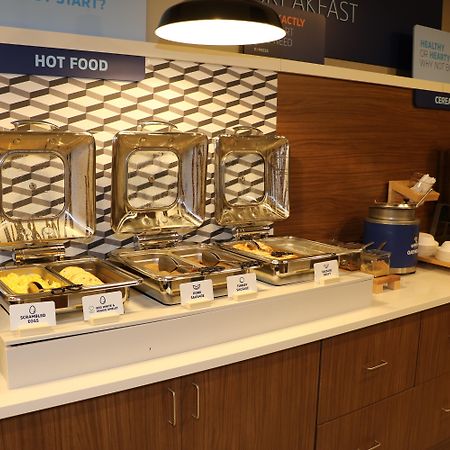 Holiday Inn Express By Ihg Douglas Ngoại thất bức ảnh