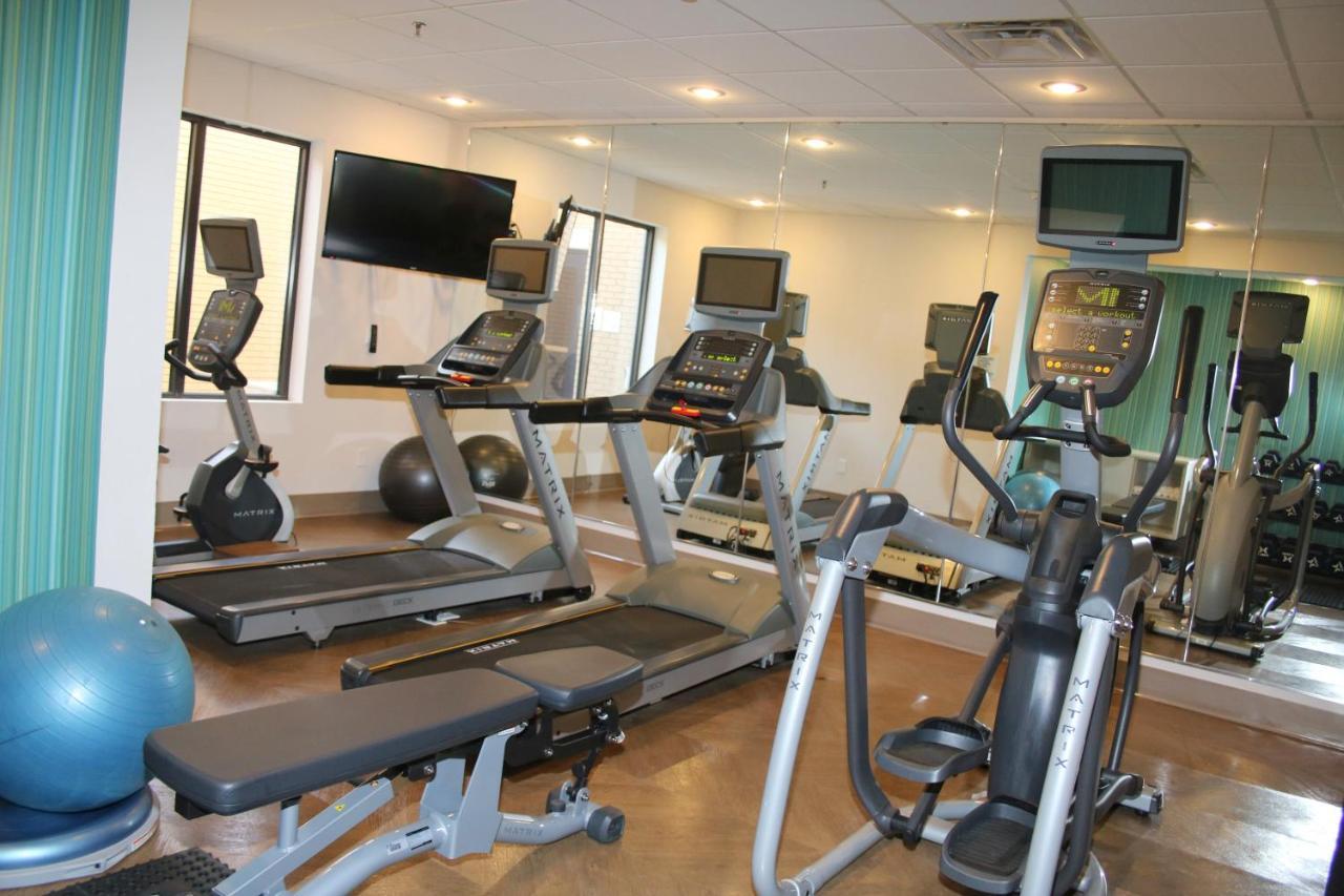 Holiday Inn Express By Ihg Douglas Ngoại thất bức ảnh