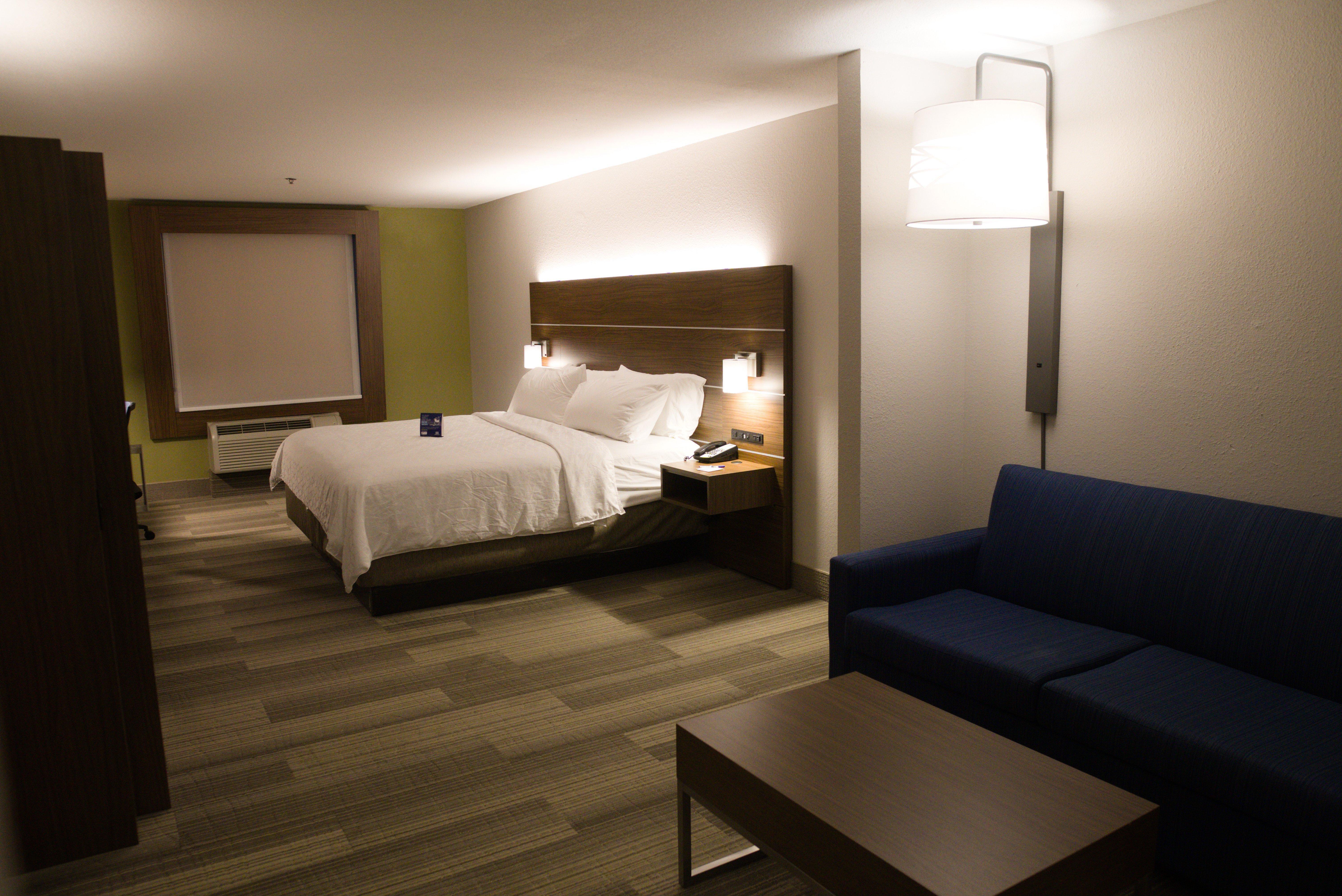 Holiday Inn Express By Ihg Douglas Ngoại thất bức ảnh